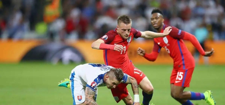 捷克客场战胜爱沙尼亚，提升排名的简单介绍